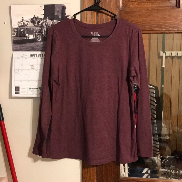 Time and Tru woman's long sleeve tee - Picture 1 of 2